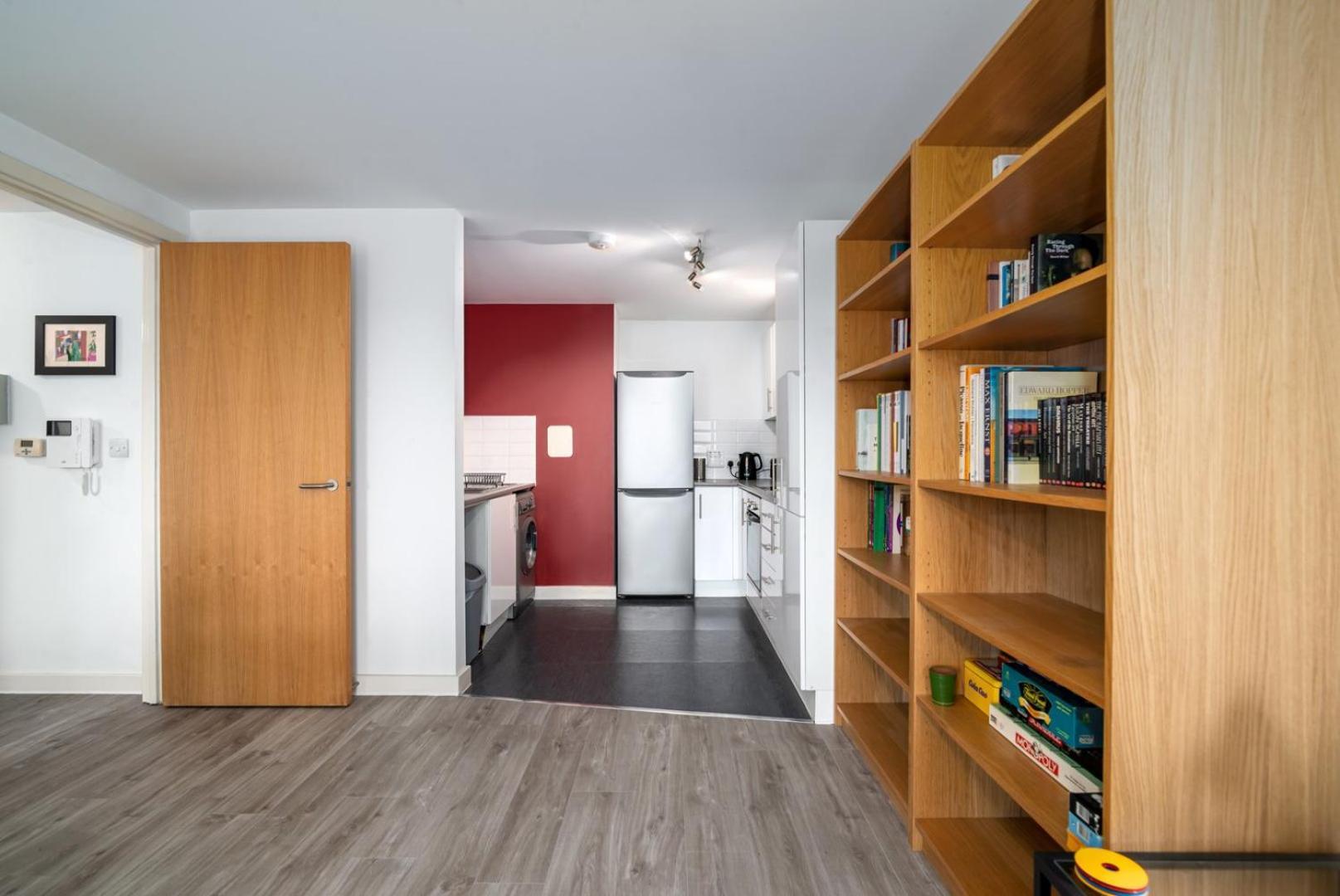 Guestready - 1 Bed Apt With City Views, Vauxhall * Londra